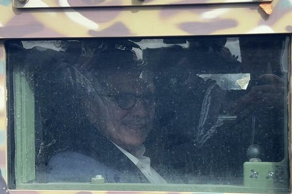 رئيس حكومة لبنان نواف سلام يزور جنوب لبنان - سبوتنيك عربي