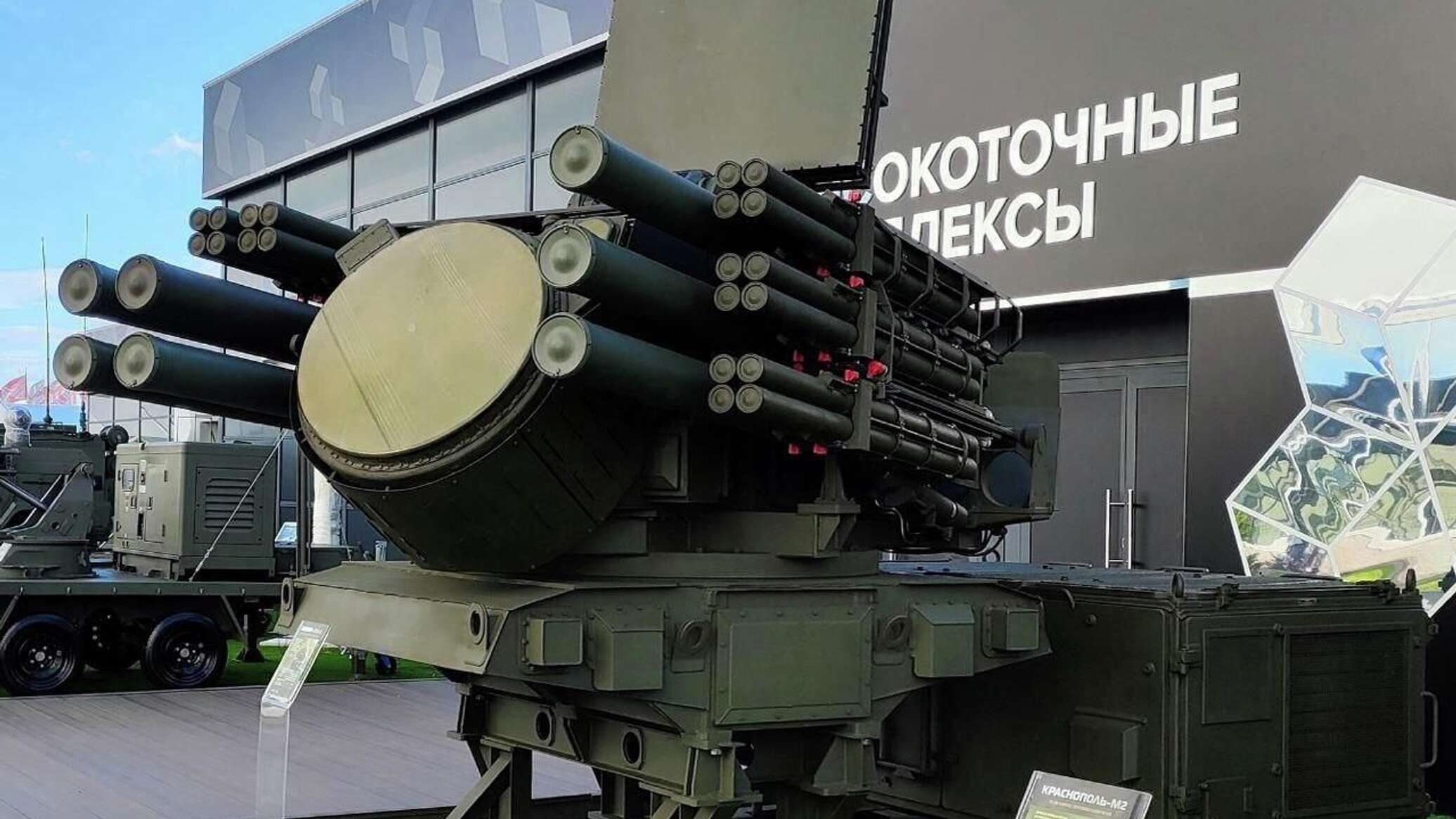 ضابط أمريكي سابق: لن تتمكن واشنطن من تحقيق التكافؤ مع موسكو في تكنولوجيا الأسلحة الحديثة