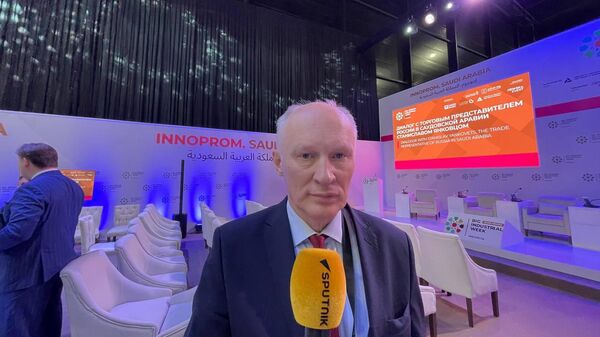 ستانيسلاف يانكوفيتش الممثل التجاري للاتحاد الروسي لدى السعودية - سبوتنيك عربي