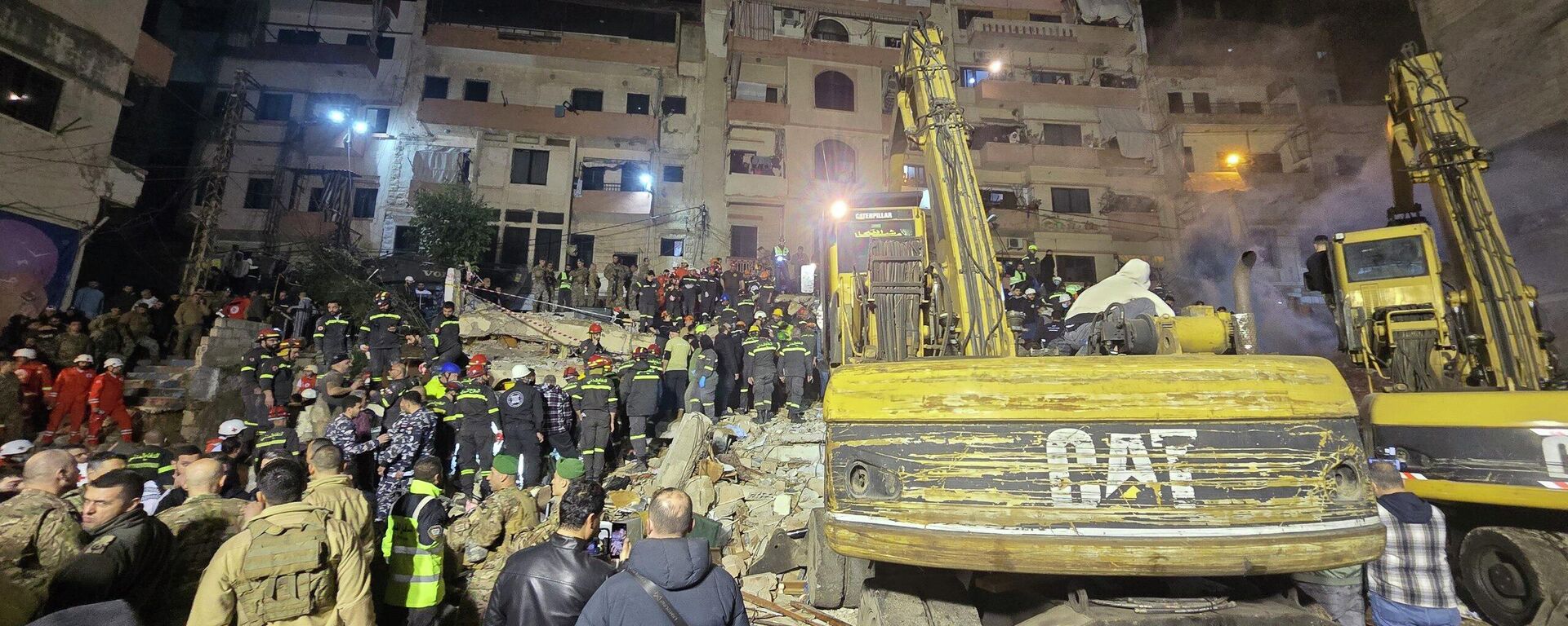 انهيار مبنى وسقوط قتلى وجرحى في لبنان - سبوتنيك عربي, 1920, 08.02.2026