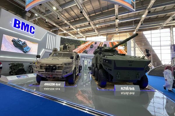 إنطلاق اليوم الثاني من معرض الدفاع العالمي في الرياض، 9 فبراير/ شباط 2026 - سبوتنيك عربي