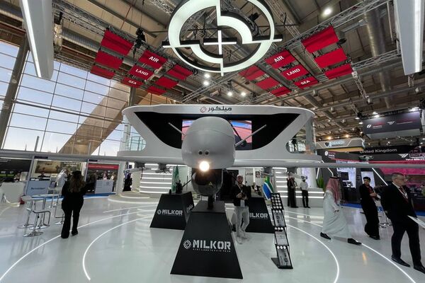 إنطلاق اليوم الثاني من معرض الدفاع العالمي في الرياض، 9 فبراير/ شباط 2026 - سبوتنيك عربي