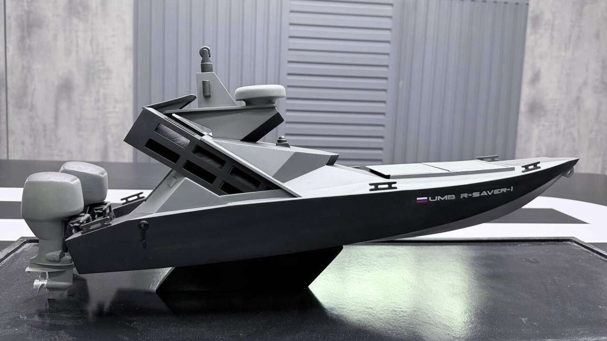 "روستيخ" تعرض قارب إنقاذ ذاتي القيادة لأول مرة في معرض الرياض