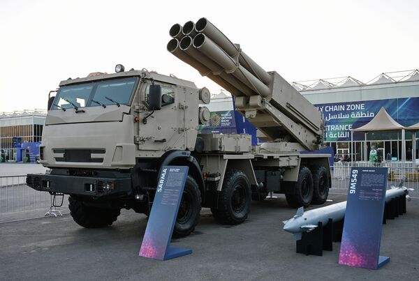 عرض نظام إطلاق الصواريخ المتعددة "سارما" في روسيا في معرض الدفاع العالمي في الرياض. - سبوتنيك عربي