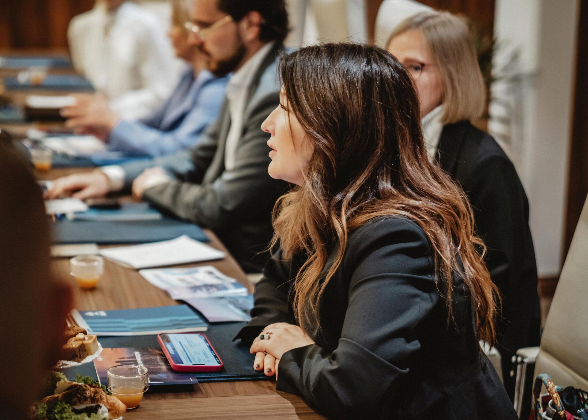 موسكو والرياض تبحثان تعزيز التعاون الصناعي والتكنولوجي - سبوتنيك عربي, 1920, 09.02.2026