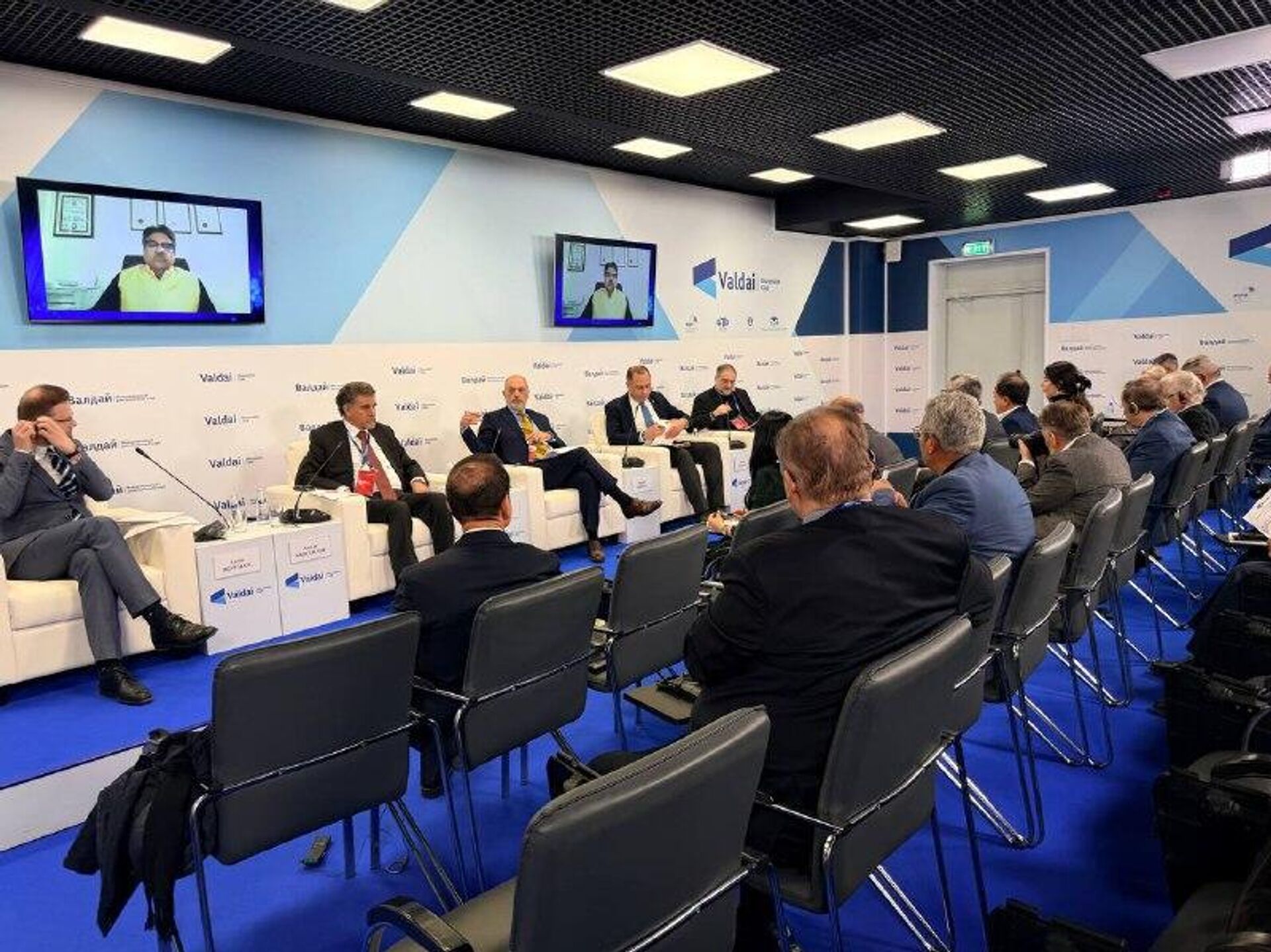 مؤتمر فالداي - سبوتنيك عربي, 1920, 10.02.2026