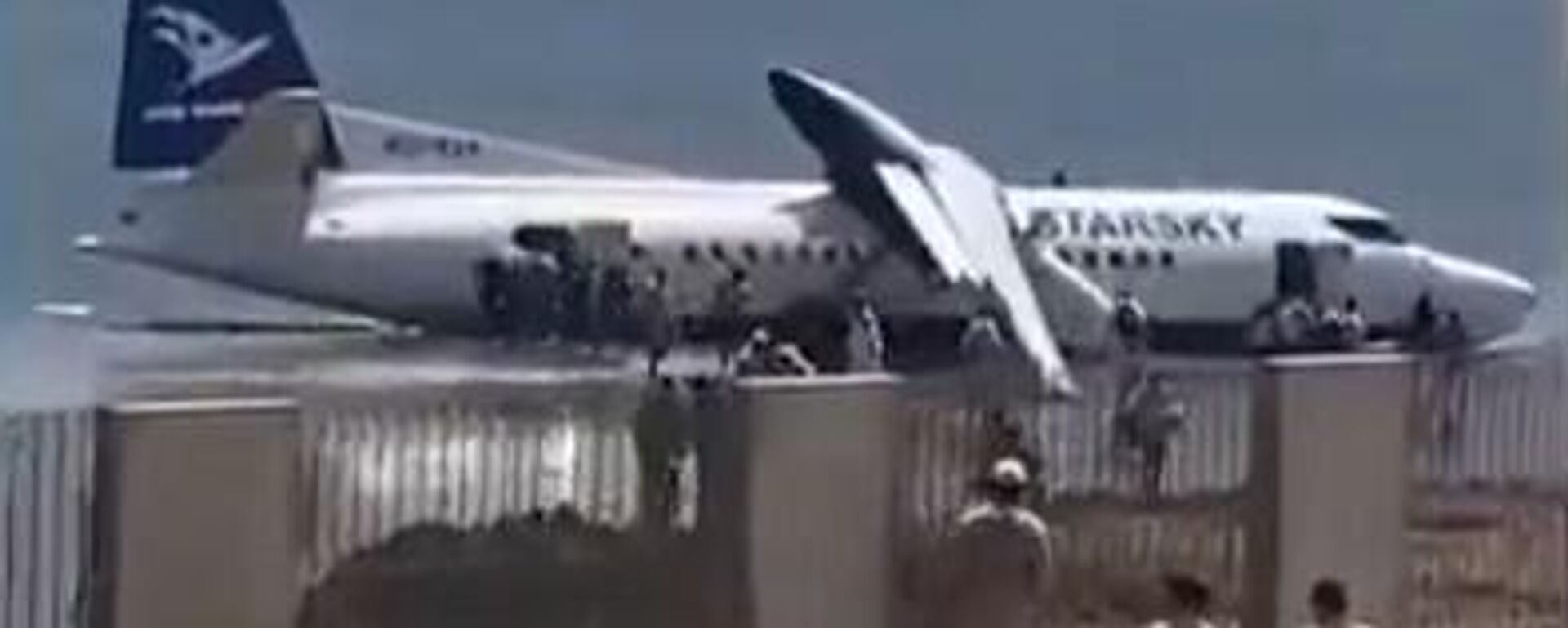 نجاة كامل ركاب طائرة صومالية بعد تحطمها - سبوتنيك عربي, 1920, 10.02.2026