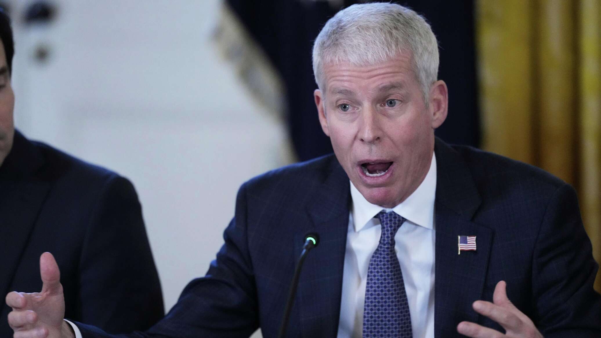 وزير الطاقة الأمريكي: حظر النفط الفنزويلي "انتهى فعليا"