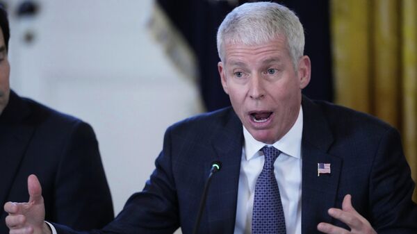 United States Secretary of Energy Chris Wright speaks during a meeting with President Donald Trump and other oil executives in the East Room of the White House, Friday, Jan. 9, 2026, in Washington - سبوتنيك عربي