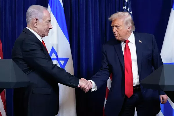 الرئيس الأمريكي دونالد ترامب ورئيس وزراء إسرائيل بنيامين نتنياهو الرئيس الأمريكي دونالد ترامب ورئيس وزراء إسرائيل بنيامين نتنياهو - سبوتنيك عربي