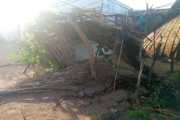 لقطات مصورة توضح الحياة المعيشية القاسية التي يمر بها اللاجئون السودانيون في معسكرات شرق تشاد.في ظل انعدام كامل لأبسط مقومات الحياة علاوة على التهديدات الأمنية القبلية - سبوتنيك عربي