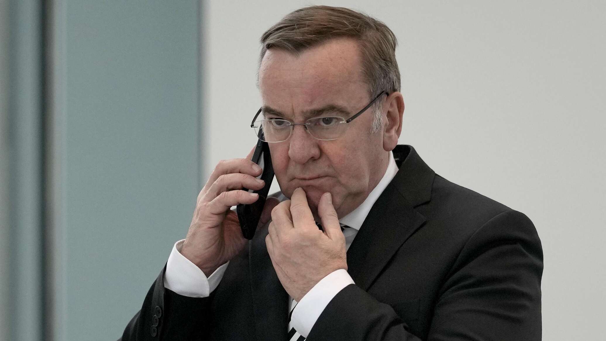 وزير دفاع ألمانيا يعلن عن احتمال تزويد كييف بصواريخ اعتراض "باك-3"