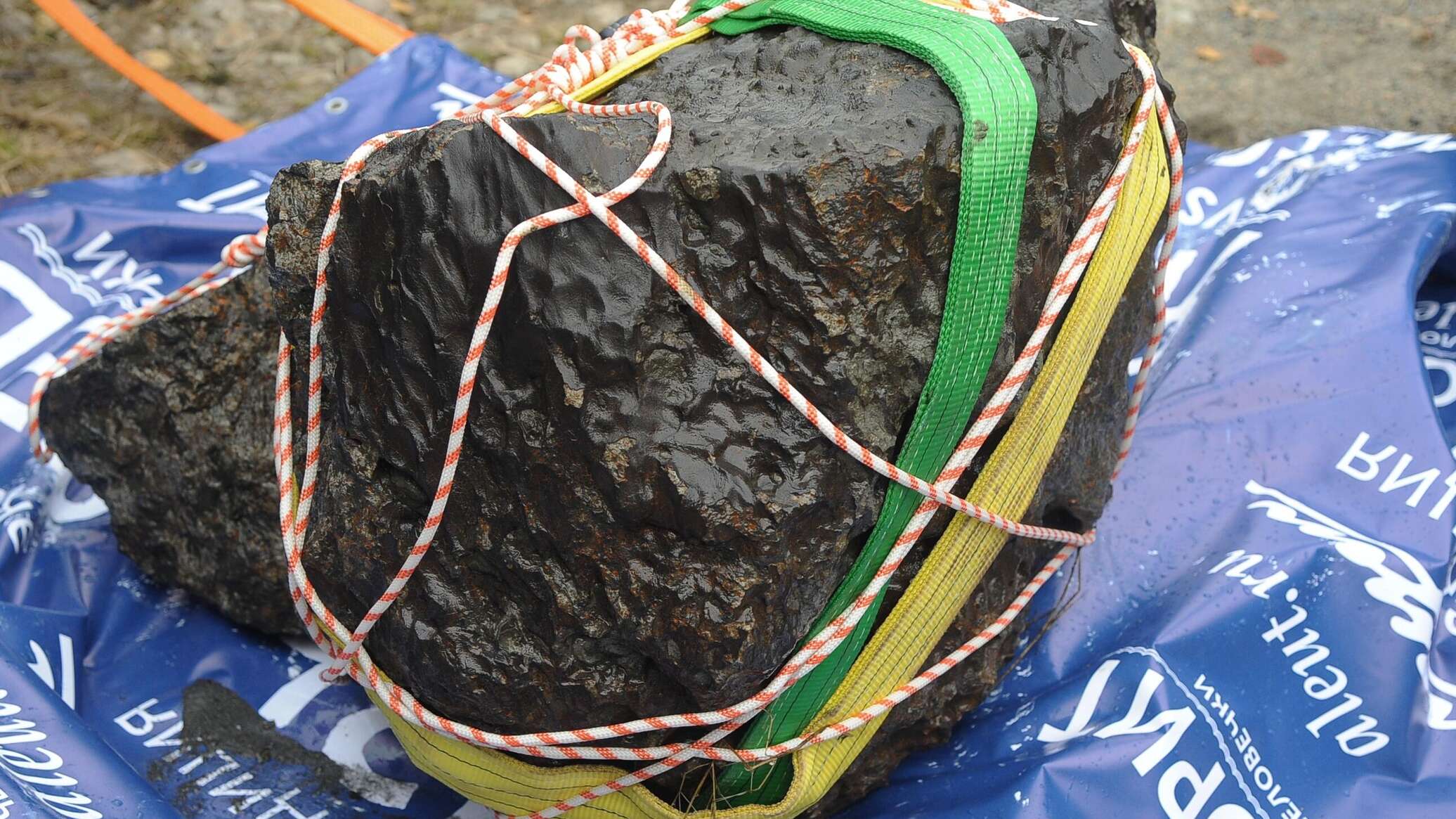 كاد يتسبب بكارثة تساوي 20 قنبلة ذرية.. عالم يكشف خطورة نيزك "تشيبراكول"