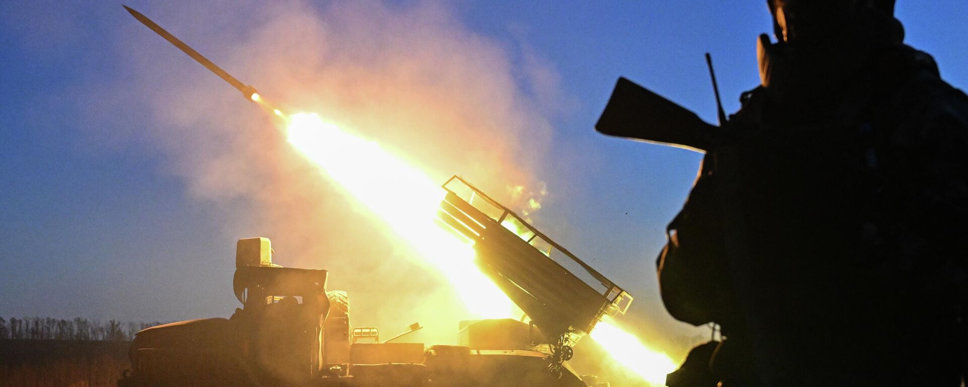 راجمة غراد تابعة لقوات المركز - سبوتنيك عربي, 1920, 16.02.2026