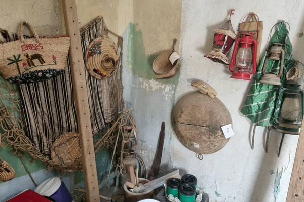 الحاجة فاطمة حارسة الذاكرة الشعبية في مدينة بني وليد الليبية - سبوتنيك عربي