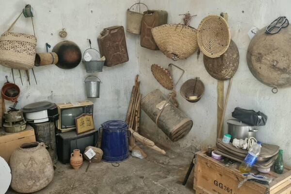 الحاجة فاطمة حارسة الذاكرة الشعبية في مدينة بني وليد الليبية - سبوتنيك عربي