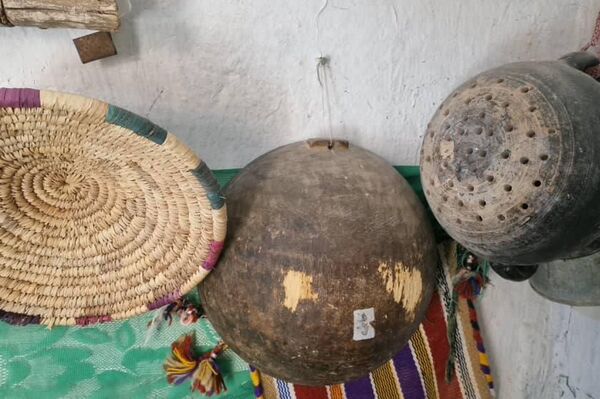 الحاجة فاطمة حارسة الذاكرة الشعبية في مدينة بني وليد الليبية - سبوتنيك عربي