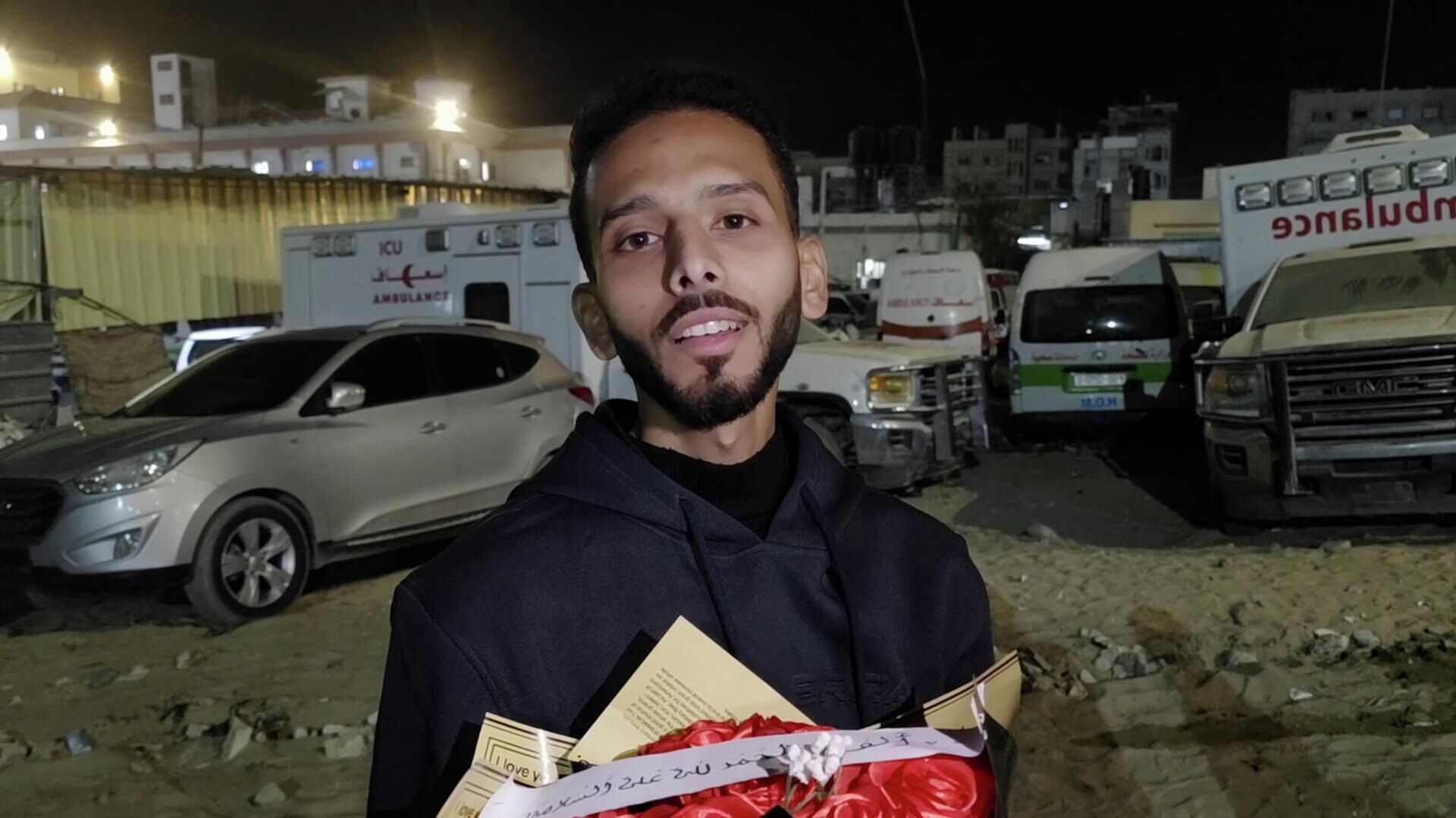 غزة تفتح ذراعيها للعائدين من معبر رفح والأهالي يستقبلون ذويهم بدموع الفرح - سبوتنيك عربي, 1920, 16.02.2026