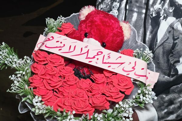 غزة تفتح ذراعيها للعائدين من معبر رفح والأهالي يستقبلون ذويهم بدموع الفرح - سبوتنيك عربي