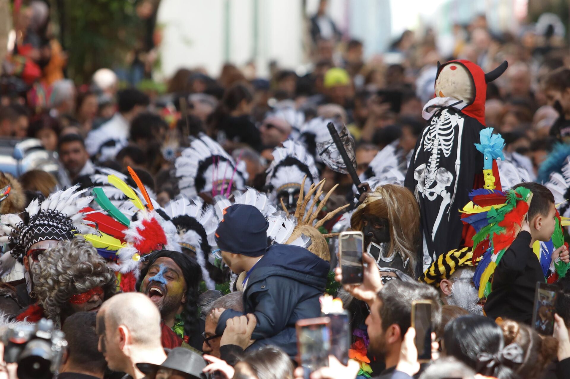 الزامبو.. أكثر المهرجانات غرابة وتميزا في لبنان
 - سبوتنيك عربي, 1920, 22.02.2026