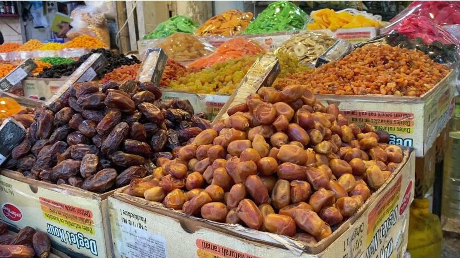 أسواق غزة تعود للحياة تدريجيا في شهر رمضان وسط قلة المشترين وغلاء الأسعار - سبوتنيك عربي, 1920, 25.02.2026