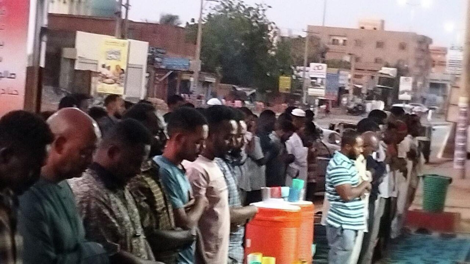 طقوس السوادنيين في شهر رمضان بعد 4 أعوام من الحرب - سبوتنيك عربي, 1920, 26.02.2026