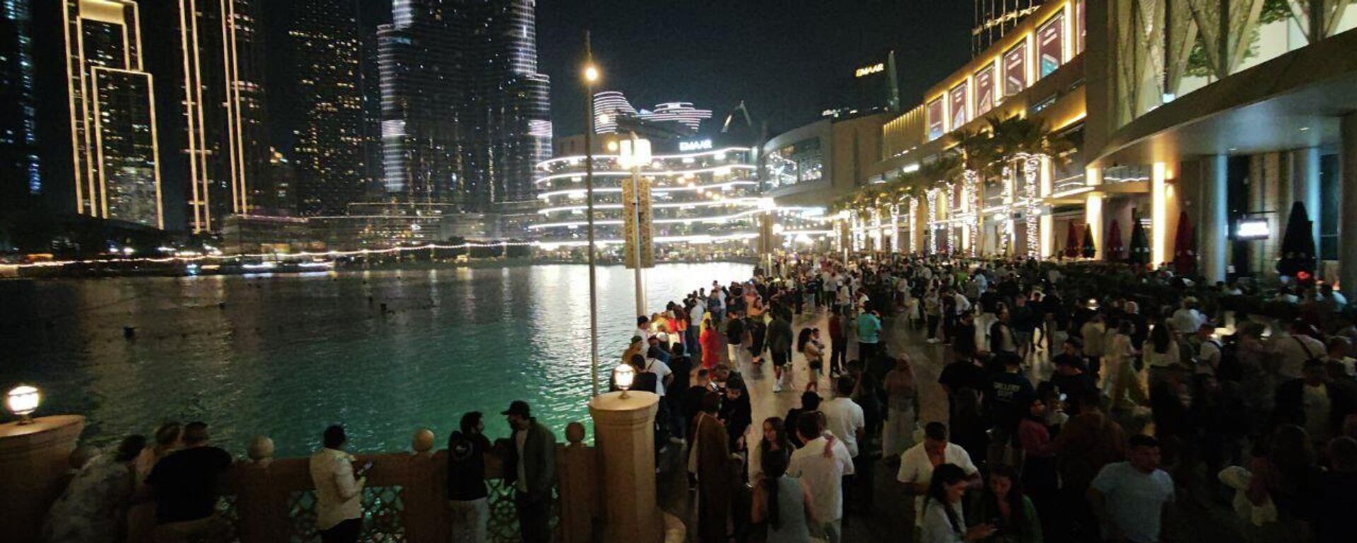 عدسة سبوتنيك ترصد الأوضاع داخل إمارة دبي في دولة الإمارات العربية المتحدة  - سبوتنيك عربي, 1920, 03.03.2026