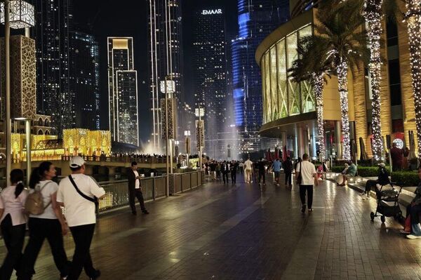 عدسة سبوتنيك ترصد الأوضاع داخل إمارة دبي في دولة الإمارات العربية المتحدة  - سبوتنيك عربي