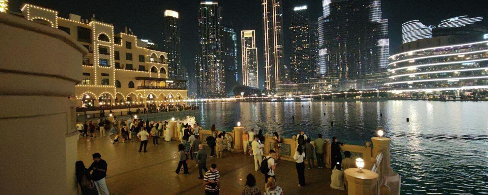 عدسة سبوتنيك ترصد الأوضاع داخل إمارة دبي في دولة الإمارات العربية المتحدة  - سبوتنيك عربي, 1920, 03.03.2026