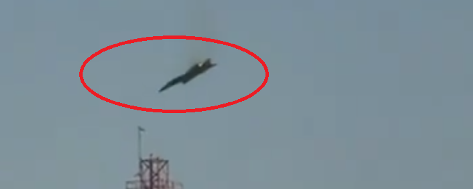 لحظة سقوط الطائرة الأمريكية في منطقة الجهراء⁩ شمال غرب ⁧الكويت⁩ - سبوتنيك عربي, 1920, 02.03.2026