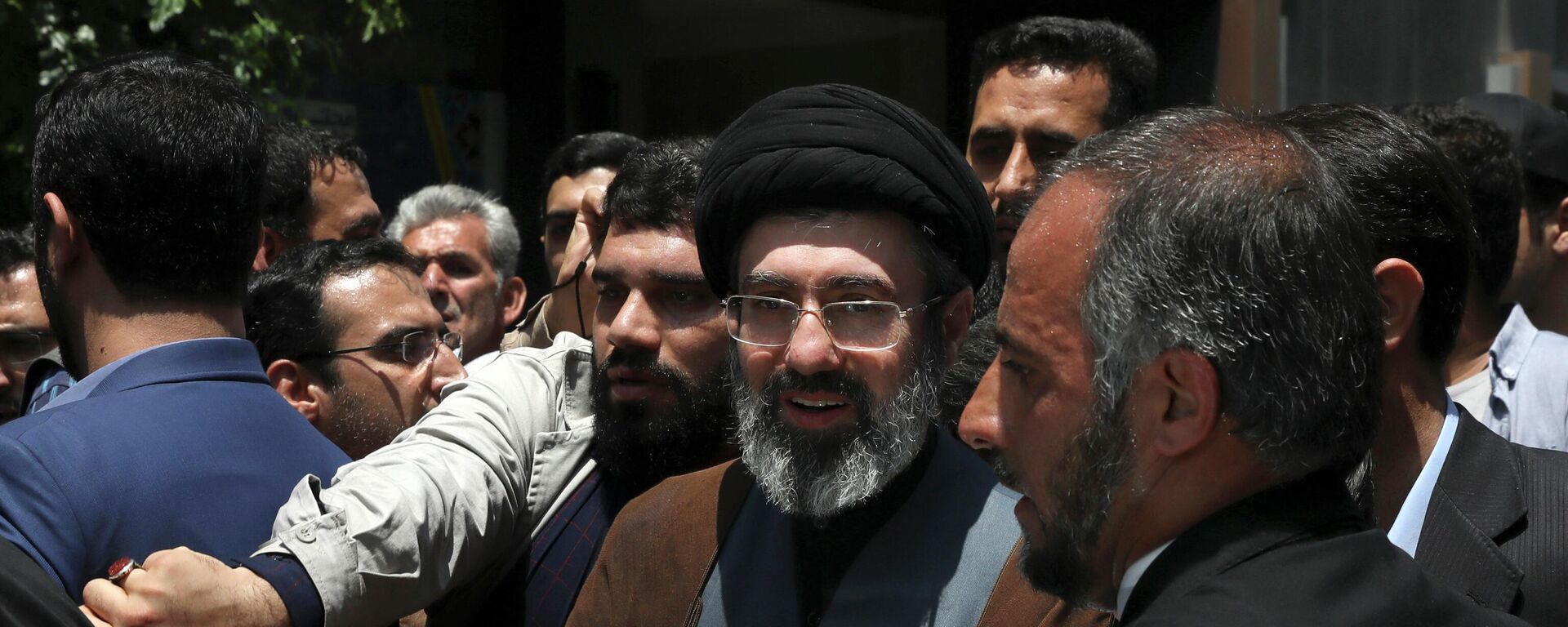 مجتبى خامنئي، المرشد الأعلى الجديد للجمهورية الإسلامية الإيرانية - سبوتنيك عربي, 1920, 08.03.2026