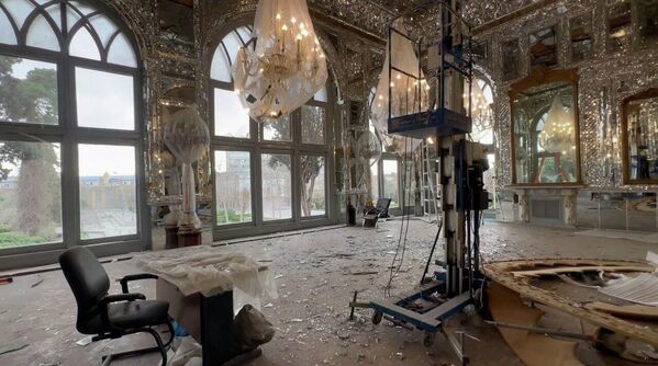 صورة من داخل متحف "جهل ستون" تظهر حجم الأضرار الناجمة عن الغارات الأمريكية - سبوتنيك عربي