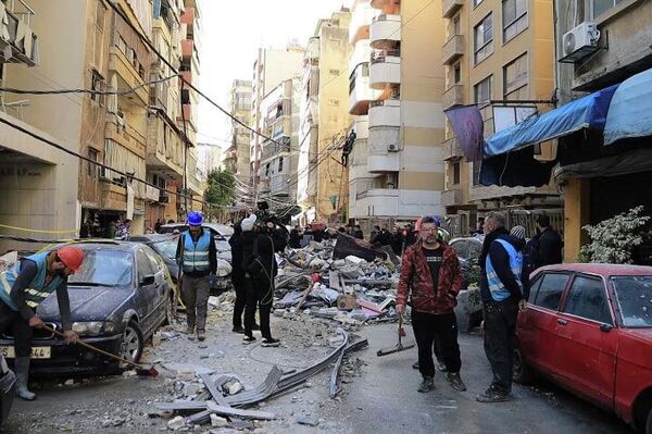 عدسة سبوتنيك ترصد الأضرار داخل الشقق السكنية في بيروت نتيجة غارة إسرائيلية    - سبوتنيك عربي