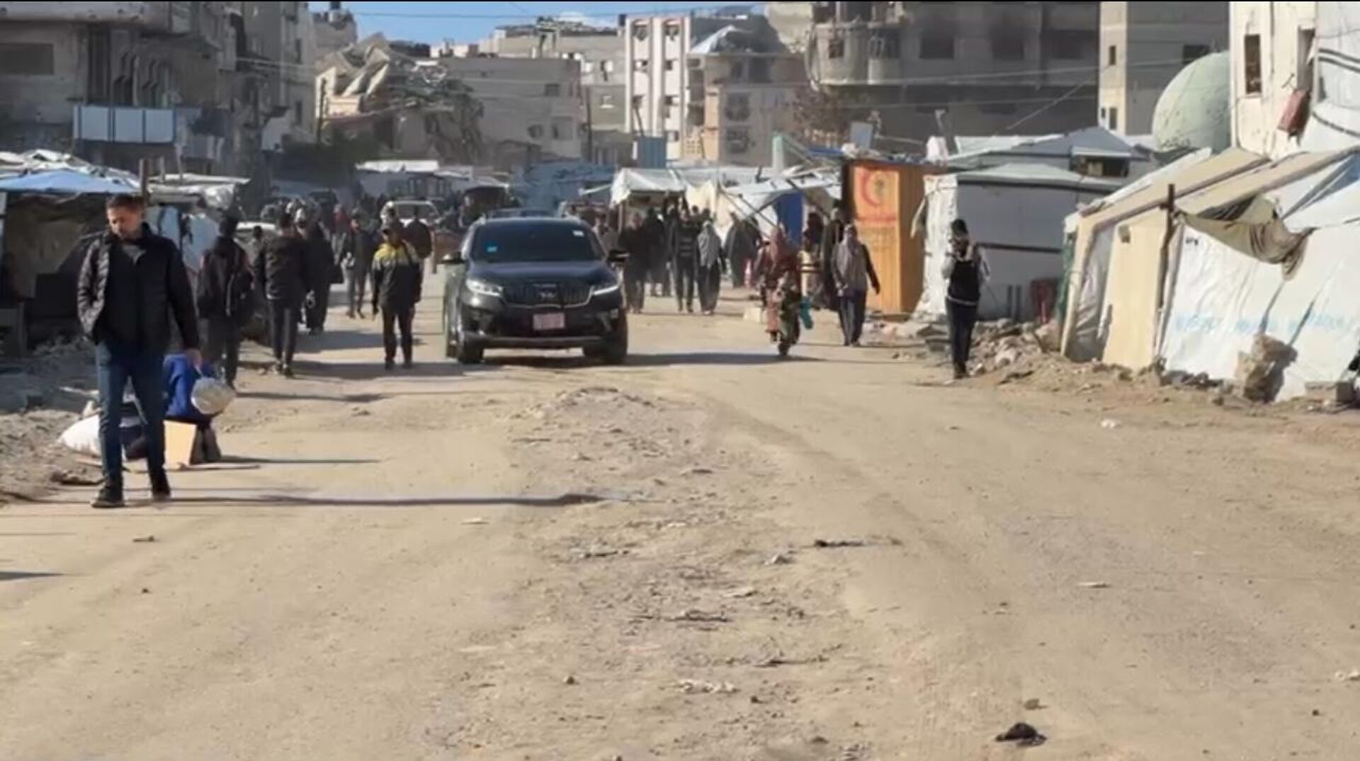 الحرب على إيران تلقي بظلالها على غزة وإسرائيل تعمق جراح القطاع بالحصار والخروقات   - سبوتنيك عربي, 1920, 17.03.2026