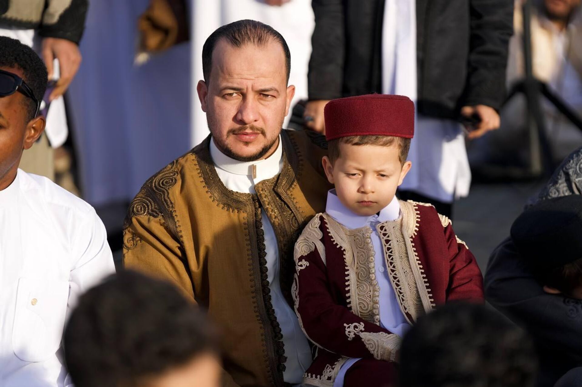 بنغازي الليبية تحتفي بعيد الفطر بمشهد وطني جامع في ساحة الكيش مارس 2025 بنغازي الليبية تحتفي بعيد الفطر بمشهد وطني جامع في ساحة الكيش مارس 2025 - سبوتنيك عربي, 1920, 20.03.2026