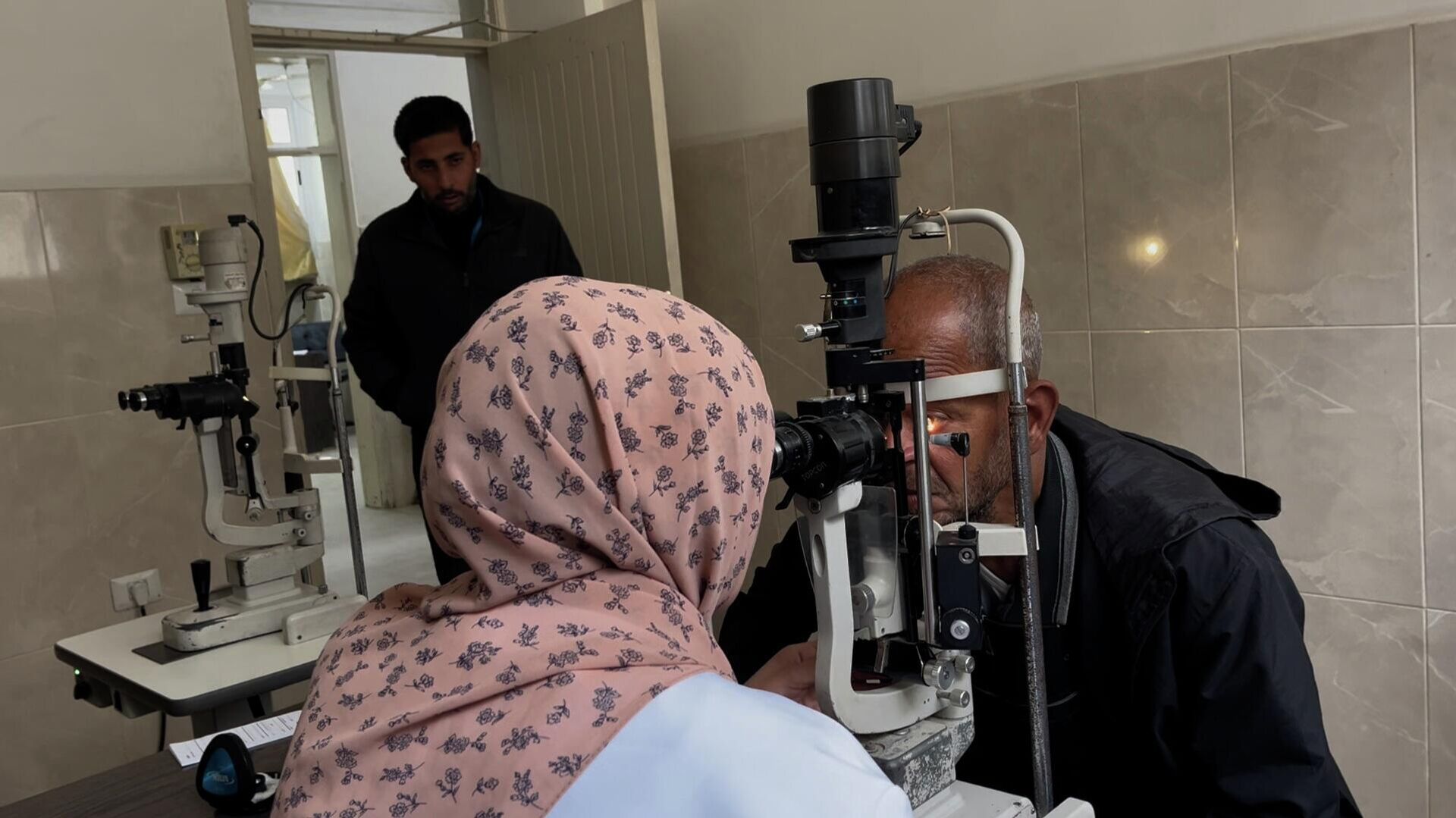 آلاف مرضى العيون في غزة مهددون بفقدان البصر بسبب نقص الأدوية والمعدات الطبية 
تقرير أجود جرادات 
 - سبوتنيك عربي, 1920, 20.03.2026