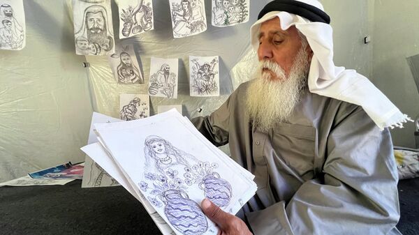 مسن فلسطيني سرقت الحرب أقماره فرسم من خيمة النزوح ألم غزة وفرحها - سبوتنيك عربي