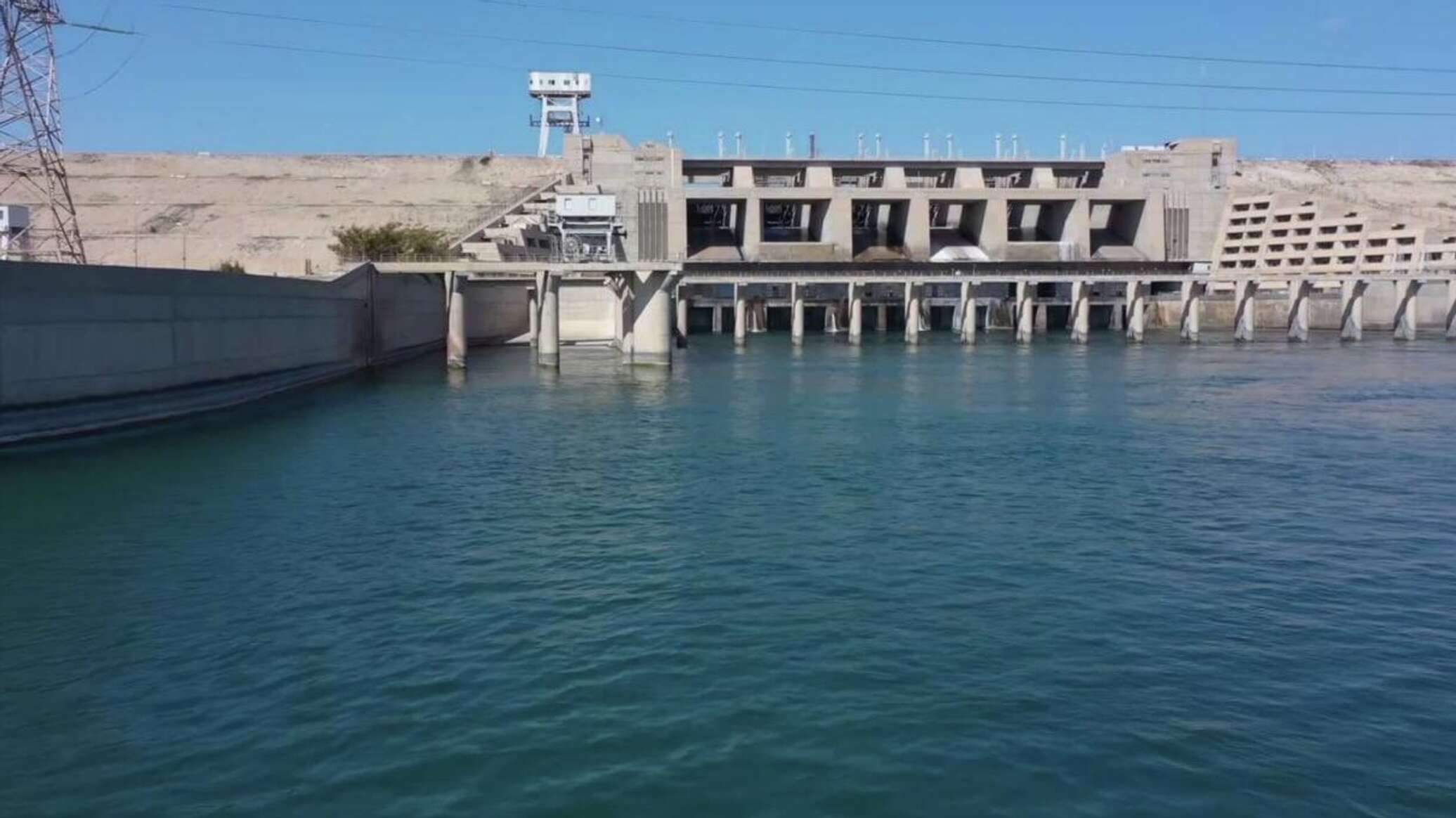 وزير الموارد المائية العراقي: السدود تمتلئ بالكامل وخطط الإدارة تنجح في حفظ واردات المياه