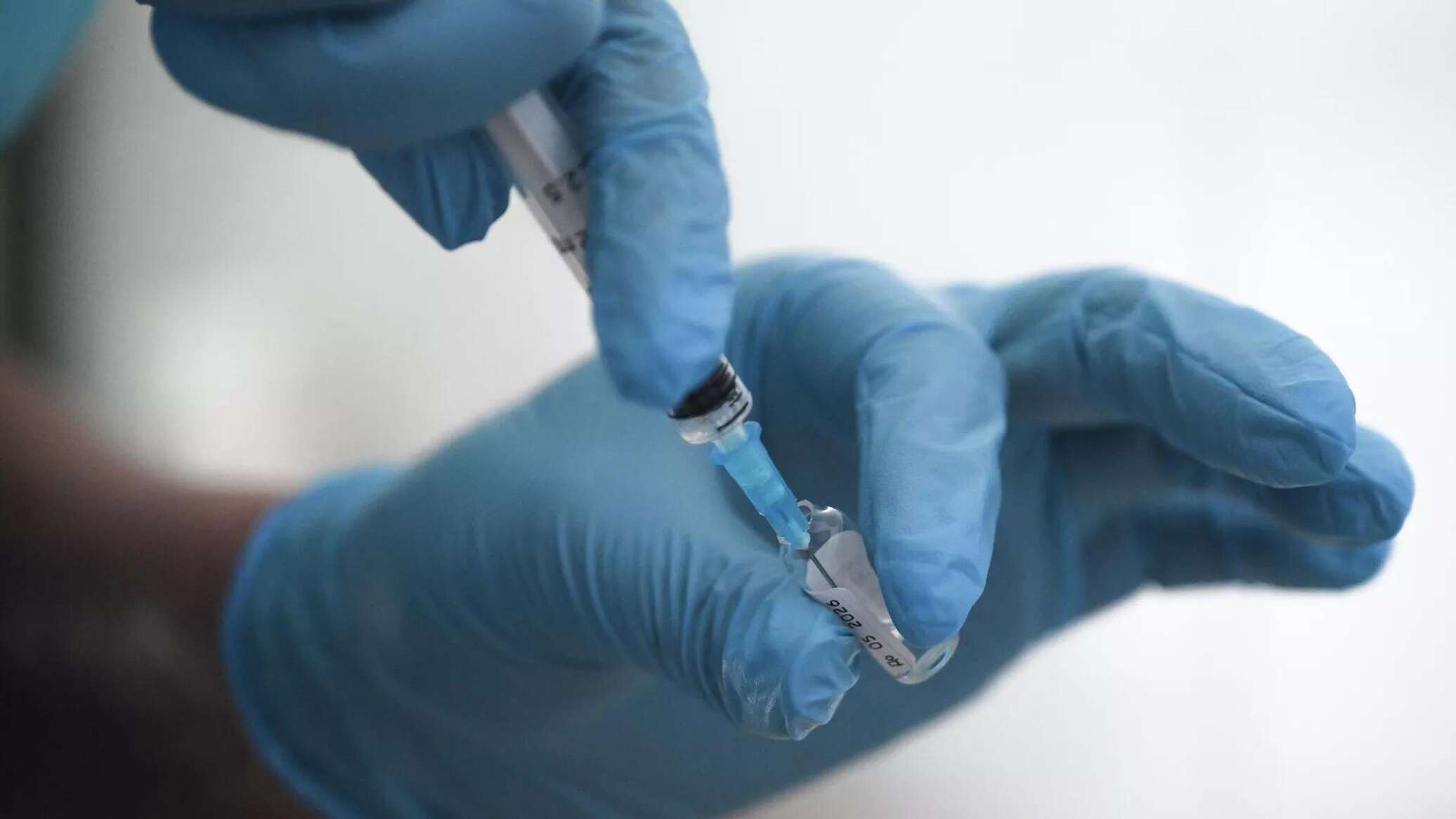 روسيا تبدأ باستخدام لقاحها الجديد لعلاج سرطان الجلد