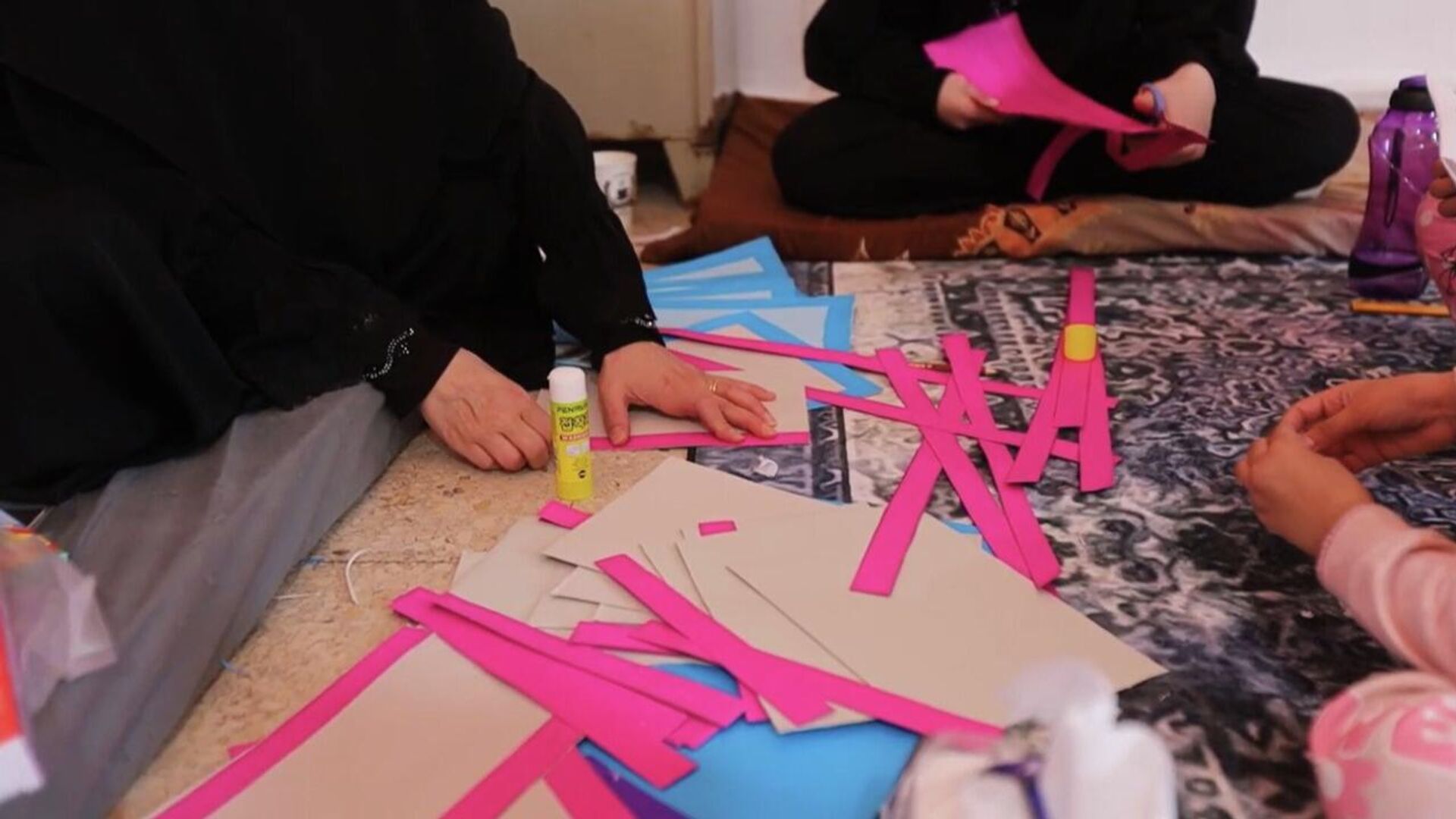 لبنان... التعليم مستمر رغم الحرب والامتحانات بلا قرار نهائي
 - سبوتنيك عربي, 1920, 02.04.2026