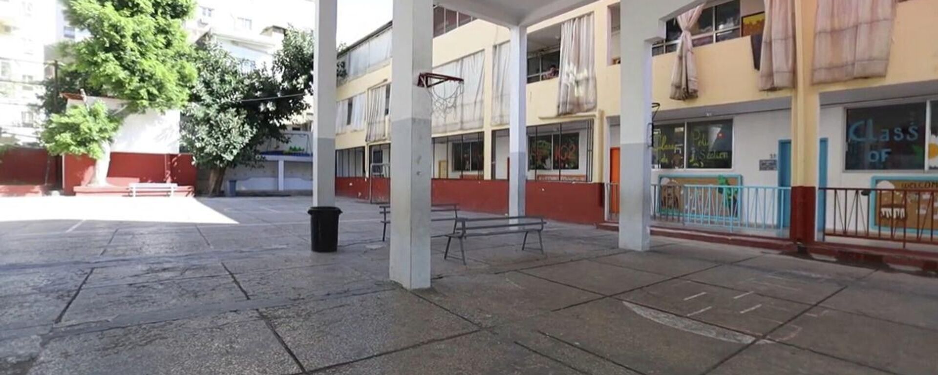 لبنان... التعليم مستمر رغم الحرب والامتحانات بلا قرار نهائي
 - سبوتنيك عربي, 1920, 02.04.2026