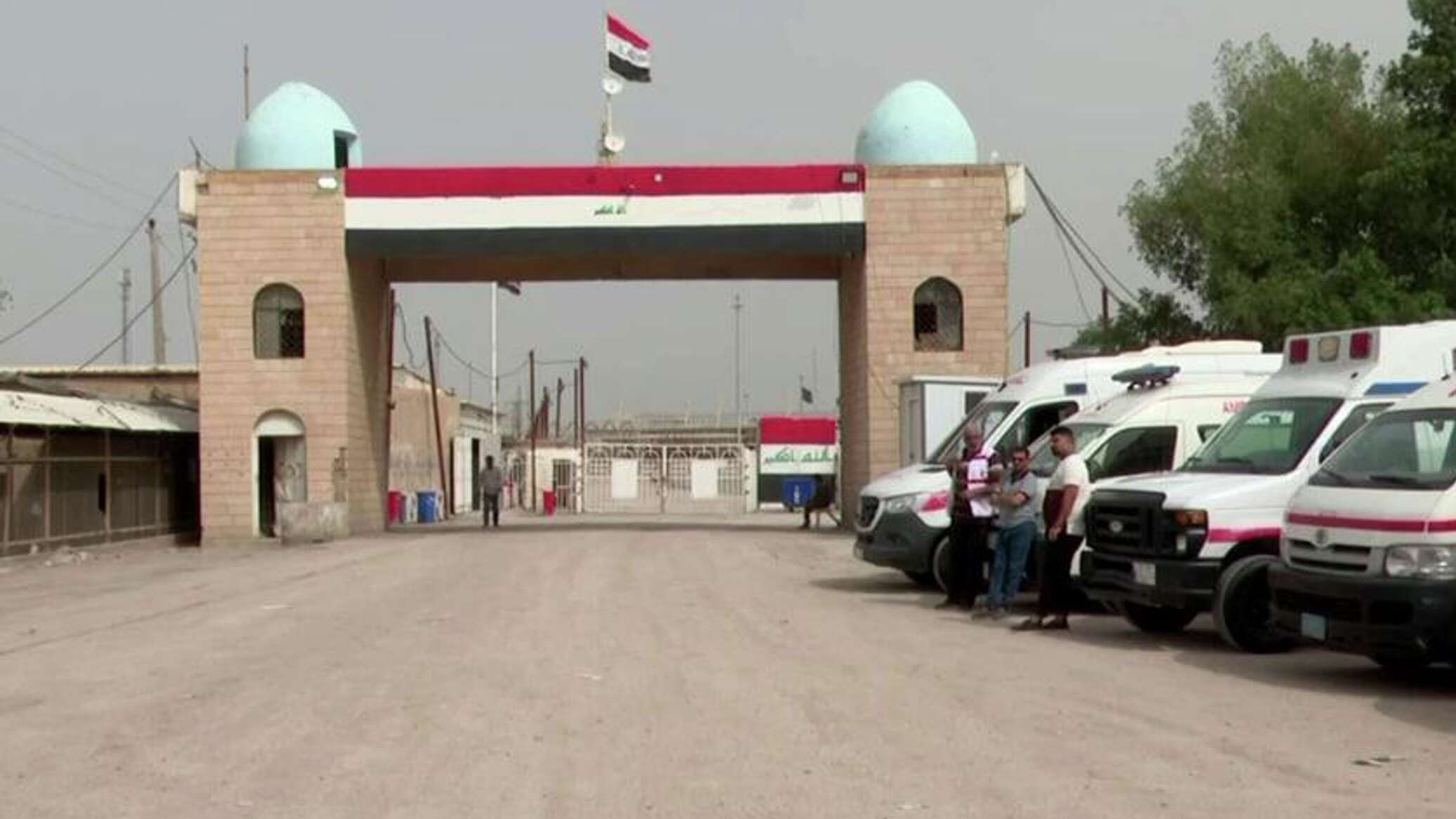 من معبر مدني إلى ساحة قصف.. هجوم يهز منفذ "الشلامجة" العراقي ويوقع قتلى وجرحى