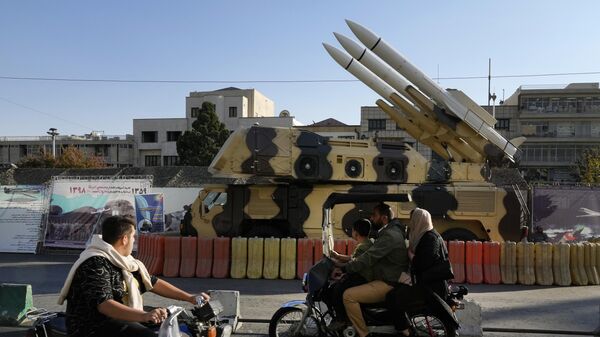 ЗРК Хордад-3 на площади Бахарестан в центре Тегерана, Иран - سبوتنيك عربي