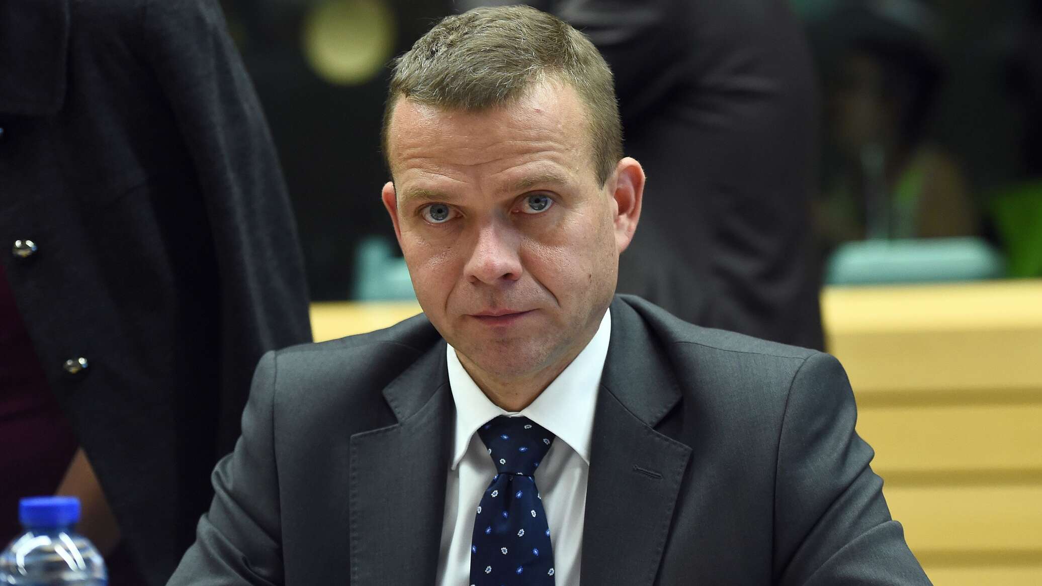 رئيس وزراء فنلندا يرد بسخرية على تهديدات ترامب: لا تستحق الاهتمام