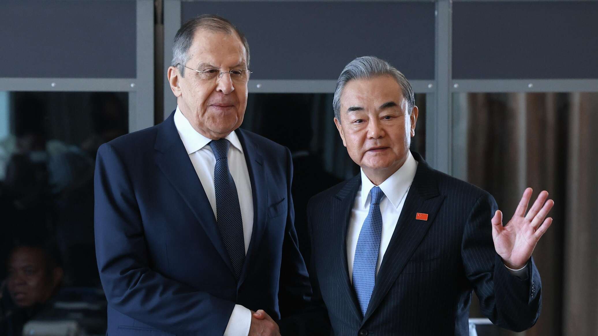 لافروف: الغرب يصعد التوترات حول تايوان وشبه الجزيرة الكورية