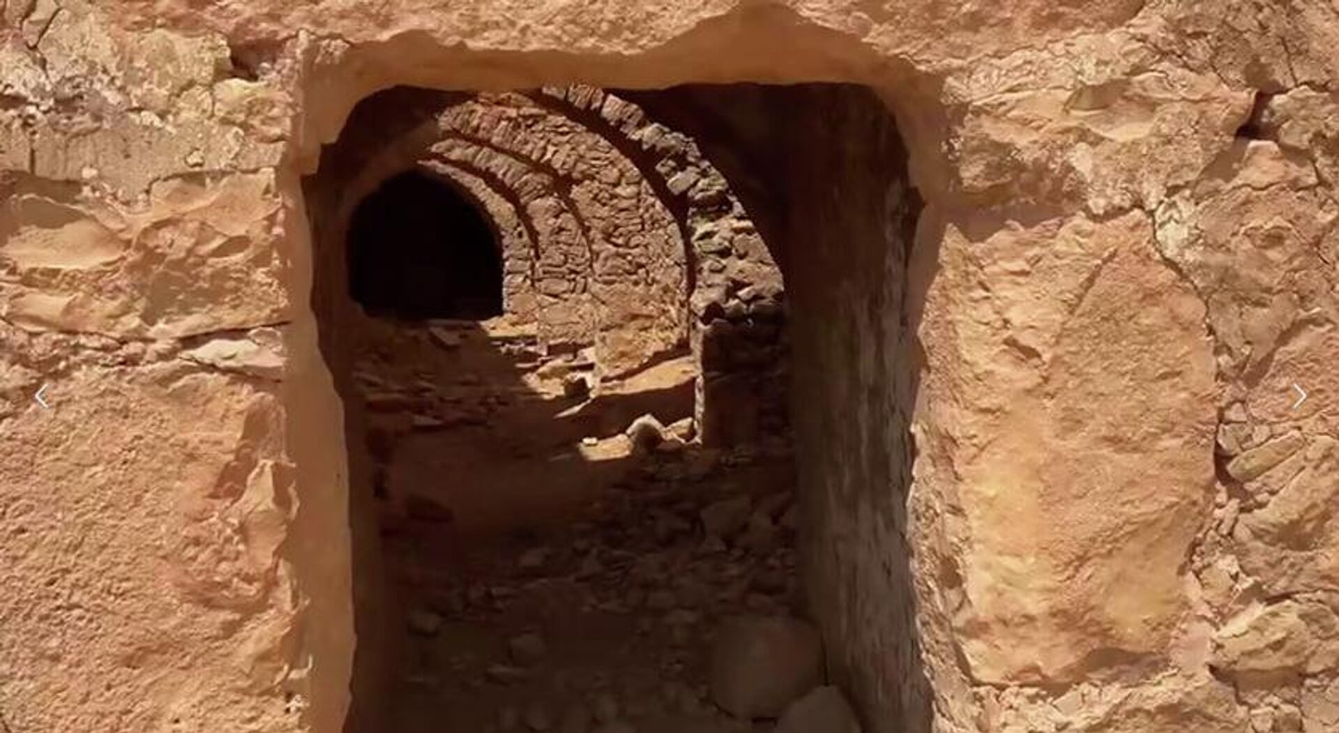 قصر بن تليس التاريخي.. إرث شاهد على حضارات ليبيا يواجه خطر الاندثار - سبوتنيك عربي, 1920, 15.04.2026