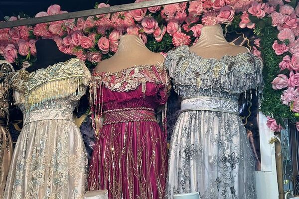 &quot;البلوزة الجزائرية&quot; نحو العالمية... من تراث الغرب الجزائري إلى قائمة &quot;يونسكو&quot; - سبوتنيك عربي