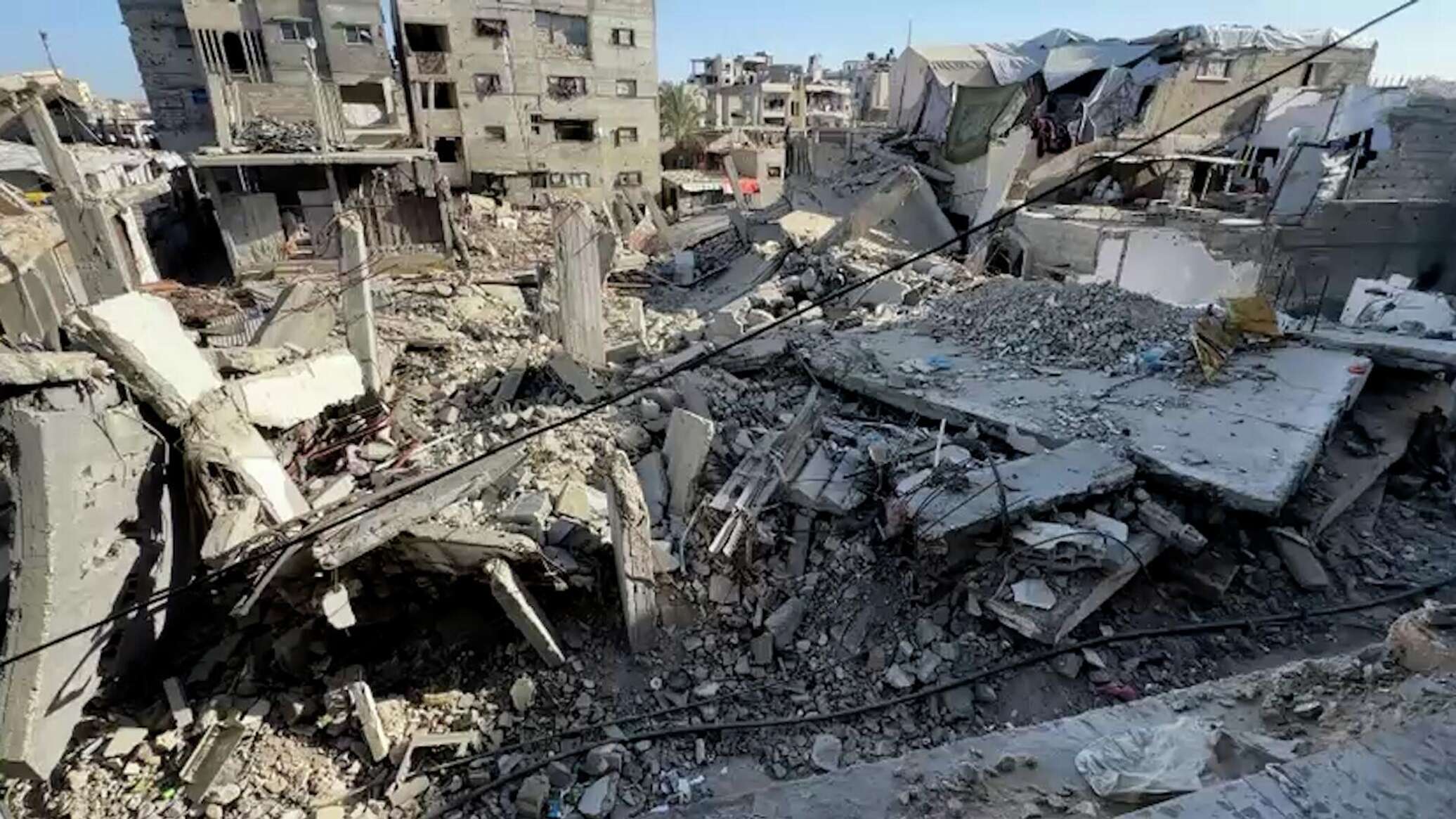 رفات ضحايا غزة تحت الركام... مصير مجهول يثقل قلوب العائلات