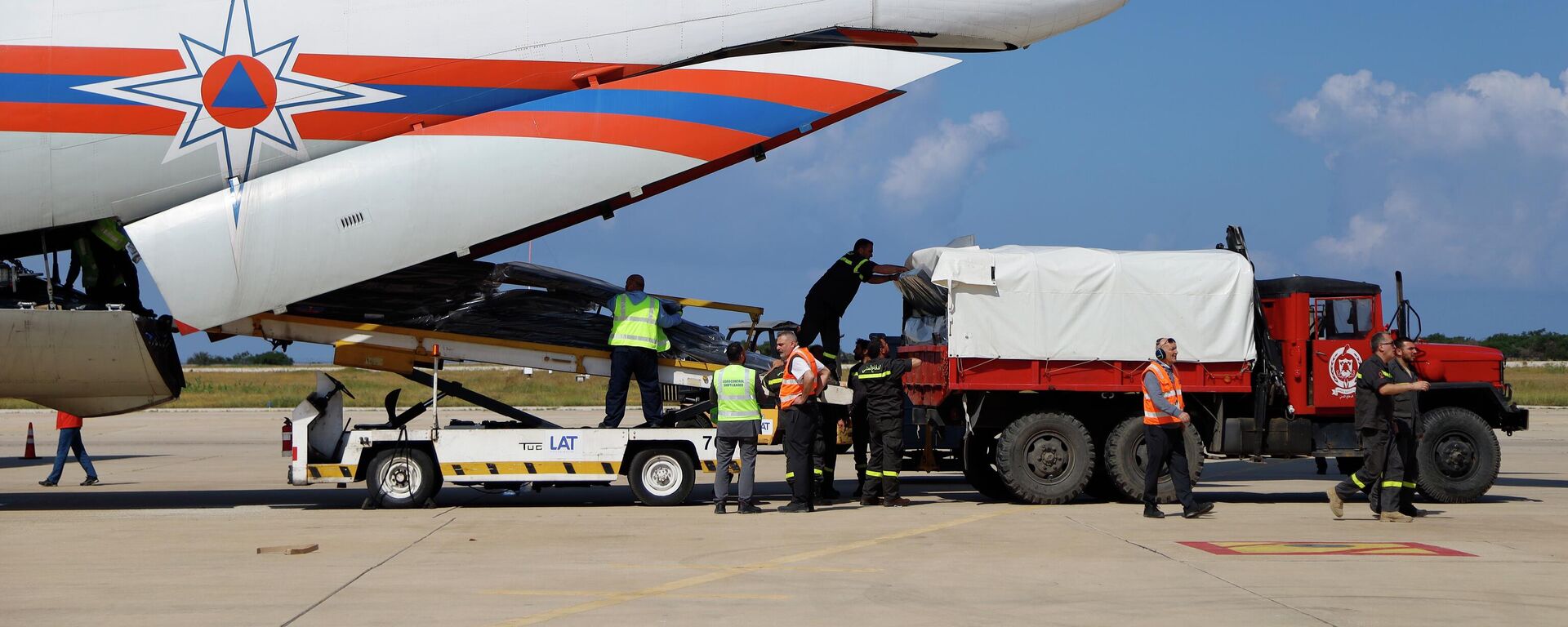 سبوتنيك ترصد لحظة وصول طائرة المساعدات الروسية إلى لبنان  - سبوتنيك عربي, 1920, 21.04.2026