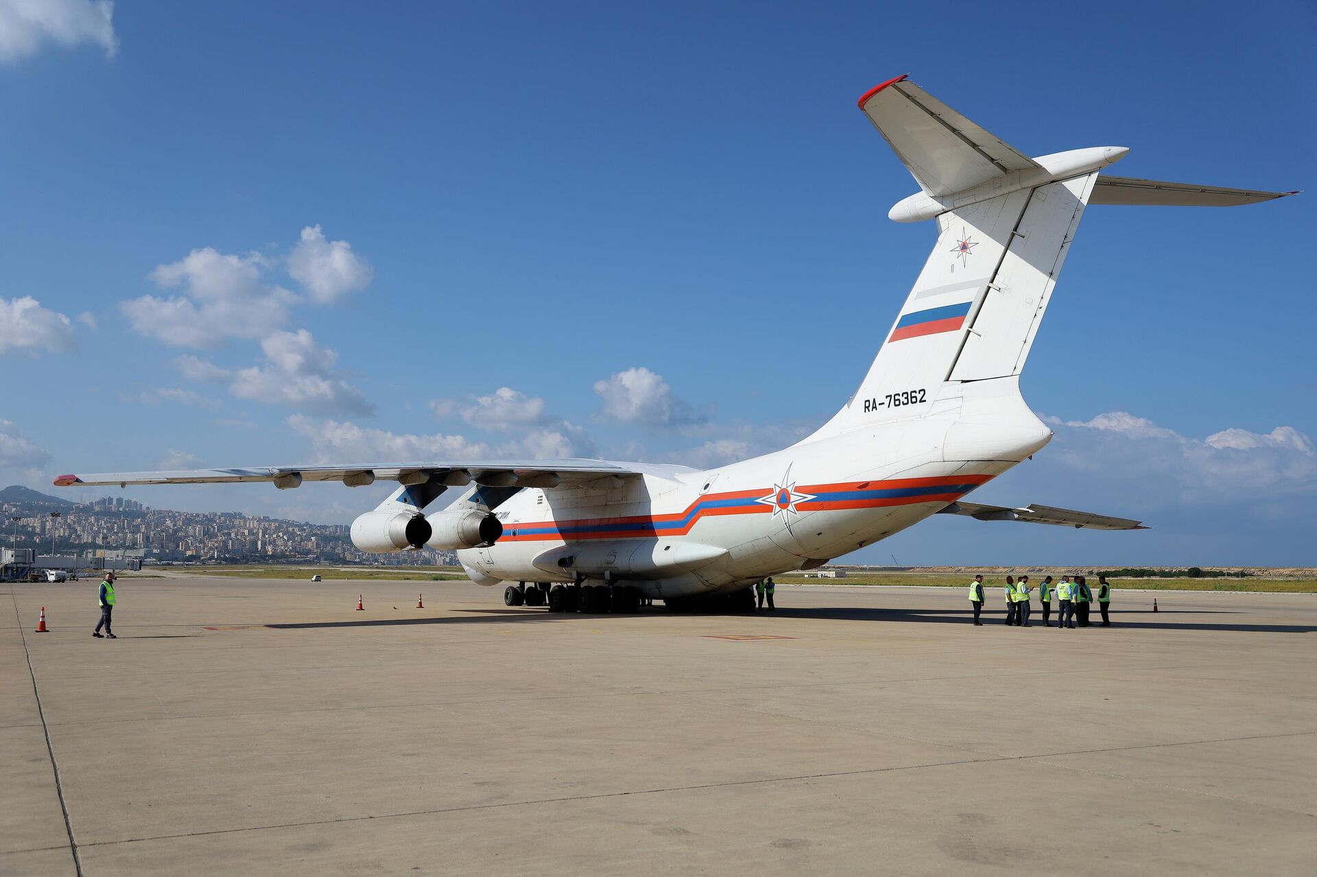 سبوتنيك ترصد لحظة وصول طائرة المساعدات الروسية إلى لبنان  - سبوتنيك عربي, 1920, 21.04.2026